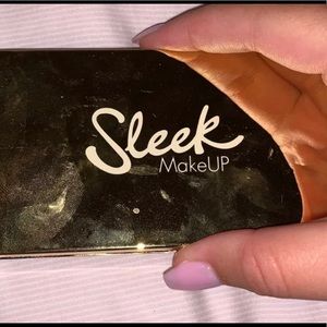 Sleek Makeup Compact Highlighter Kit